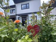 ***Doppelhaushälfte mit großem Garten*** - Trossingen