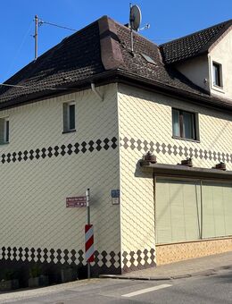 Ein- Zweifamilienhaus mit ehemaligem Ladenlokal in Windesheim zu verkaufen. - Windesheim