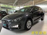 Hyundai i30, cw Select T EU6d, Jahr 2023 - Paderborn