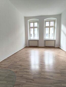 2 Raumwohnung mit Kamin, Wintergarten und Balkon in Görlitzer Südstadt - Görlitz