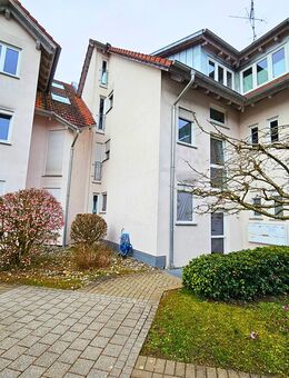 Gemütliche 2-Zimmer Dachgeschosswohnung mit Balkon und Stellplatz - Radolfzell (Bodensee)