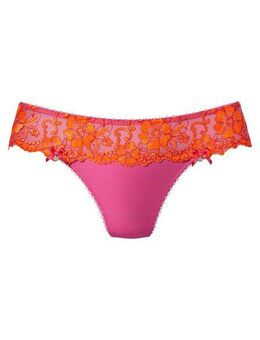LASCANA String Wanda Dessous mit Stickerei Spitze in blumiger Optik