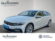 VW Passat Variant, 2.0 TDI Elegance R-Line, Jahr 2023 - Konstanz