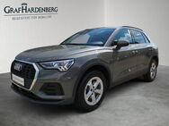 Audi Q3, 45 TFSIe, Jahr 2021 - Tuttlingen