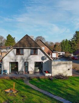 Familienfreundliches Einfamilienhaus mit großer Terrasse in ruhiger Lage von Cadenberge - Cadenberge