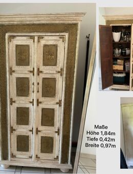 Ausgefallener Schrank mit orientalischem Flair - Heidelberg