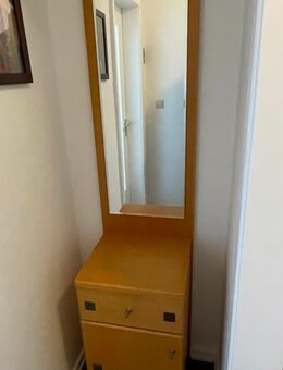 Garderobenschrank Buche mit Spiegel | Wandmontage | Flurschrank | B 42 × H 190 × T 40 cm - Hannover Herrenhausen-Stöcken