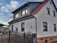 Einfamilienhaus mit 2 Wohneinheiten im Nebengebäude und Ausbaupotential für eine weitere Einheit - Bad Nauheim