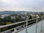 PASSAU/GRUBWEG: Großzügige und sehr gepflegte 2-Zi.-Whg. mit Aufzug und Fernblick - Passau