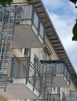 Schweinfurt-Deutschhof - Gepflegte 2-Zimmer-ETW (Aufzug) - Schweinfurt