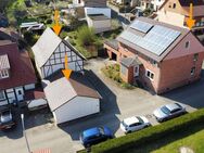 ***Einfamilienhaus Platzwunder mit 5 Garagen - Perfekt für Platzliebhaber*** - Northeim