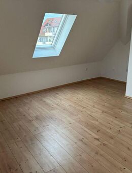 WUNDERSCHÖN RENOVIERTE 1-ZIMMER-WOHNUNG IN NÜRNBERG - KATZWANG, WLAN INKLUSIVE! - Nürnberg