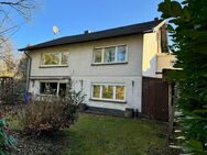 Freistehendes Einfamilienhaus mit großem Gartengrundstück in Waldrandlage von Königswinter-Sassenberg - Königswinter