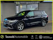 VW Tiguan, 2.0 TSI Allspace R-Line 7-S, Jahr 2024 - Erlangen