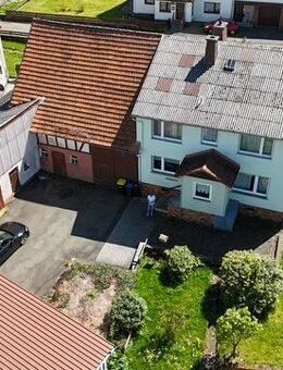 Ehemaliger Hof mit vielen Möglichkeiten und großem Grundstück - Ulrichstein