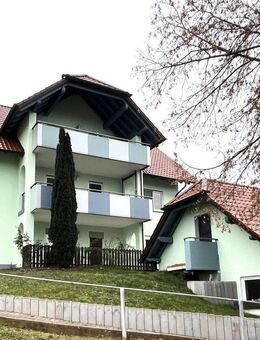 3 Familienhaus in ruhiger Lage mit herrlichem Weitblick, vermietet, Kapitalanlage - Hammelburg