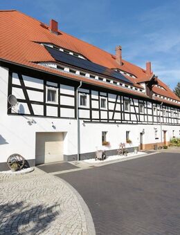 Stilvolles Wohnen im Denkmal - Historische Doppelhaushälfte mit Charme in Schöpstal - Schöpstal