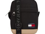 Tommy Jeans Umhängetasche TJM ESS DAILY SQUARED REPORTER, Men Schultertasche, Freizeittasche mit kontrastfarbigem Boden