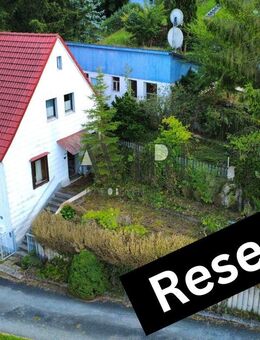 Investitionsobjekt: Abriss oder Kernsanierung auf freistehendem Grundstück mit großzügigem Ausblick - Gößweinstein