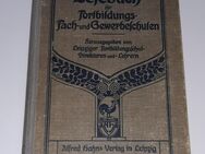 In altdeutscher Schrift verfasstes,-, Fach- und Gewerbeschulen Sachsen 1916 Lehrerliteratur historisch - Nürnberg