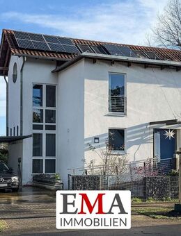 Moderne Doppelhaushälfte mit Souterrain und Photovoltaik - Falkensee