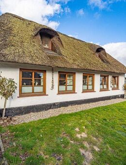 Kleinod mitten in der Stadt: Bildschöne Reetdachkate in zentraler Lage von Flensburg Engelsby - Flensburg