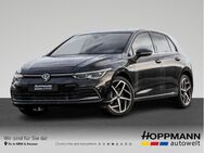 VW Golf, 2.0 TDI VIII Style Verkehrszeichenerkennung, Jahr 2024 - Herborn (Hessen)