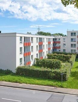 Hier gibt´s einen neuer Laminatboden vor Ihrem Einzug im Januar 2026 - Monheim (Rhein)