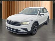 VW Tiguan, 2.0 TDI Life, Jahr 2022 - Dresden