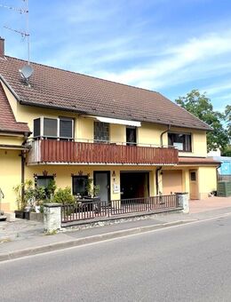 Doppelhaushälfte mit großem Balkon in ruhiger Lage (Freiburg-Hochdorf) - Freiburg (Breisgau)