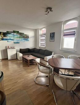 Gemütliche 3- Zimmerwohnung mit Einbauküche in Neustadt! - Neustadt (Coburg)