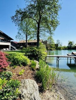 Mediterrane Villa am See mit eigenem Badesteg - Eggstätt
