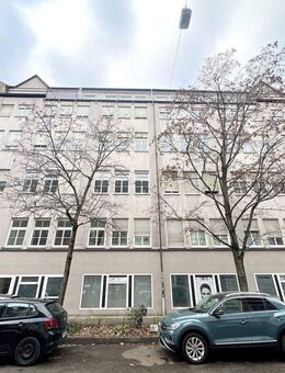 1-Zimmer-Wohnung mit 36 m² in Nürnberg-Steinbühl, mit Aufzug und Lagerabteil. Energiebedarf des Gebäudes: B. - Nürnberg