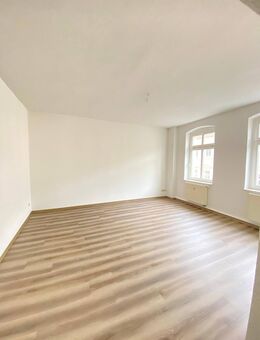 Frisch renovierte 2-Zimmer Wohnung - Freiberg
