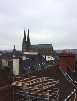 Dachsanierung in Köln geplant? Achtung Solarpflicht 2026! - Köln Zentrum