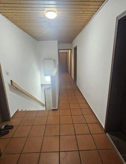 Ertragreiche Investition mit über 9% Rendite: Mehrfamilienhaus mit Entwicklungsmöglichkeiten - Grafenau (Bayern)