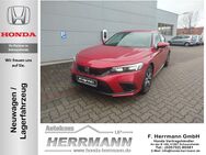 Honda Civic, 2.0 e HEV i-MMD Hybrid Elegance, Jahr 2022 - Schwarzheide