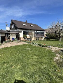 * Großzügiges Familienhaus mit traumhaften Grundstück in Feldrandlage * - Vaihingen (Enz)