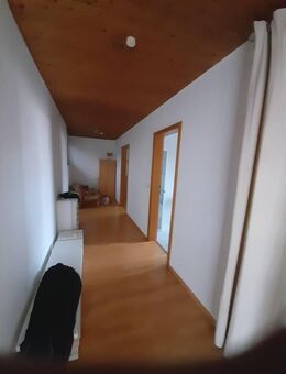 Große Dachgeschoß- Wohnung im Zentrum in Kirchheim-Teck zu vermieten. - Kirchheim (Teck)