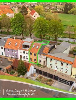 Wohnen, wo andere Urlaub machen - Reihenmittelhaus, Stadt- und Hafennah - Barth