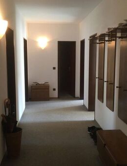 Großzügige 4-Zimmer-Wohnung mit West-Balkon in der Braunschweiger Nordstadt - Braunschweig