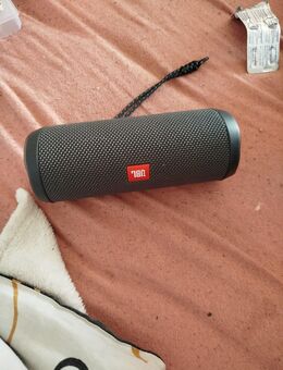 Verkaufe JBL Flip Essential 2 - Aurich
