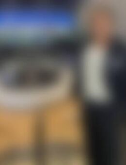 Jür*** - Frankfurt (Main)