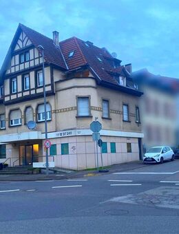 Völklingen! Zweifamilienhaus mit Gewerbefläche - Völklingen