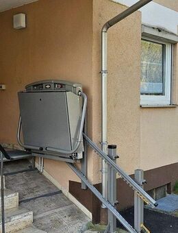 3-Zimmer-Wohnung 76,25 m² Wohnfläche mit verglaster Loggia und Kellerraum in Trostberg - Trostberg