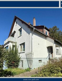 Charmantes Zweifamilienhaus in zentraler Lage mit zusätzlichem Pachtland - Kelkheim (Taunus)