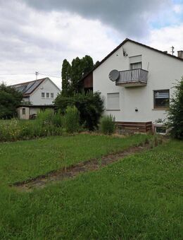 Viel Platz * Großer sonniger, Garten * Gute Bausubstanz für Bastler / Handwerker! * Sofort frei! - Reutlingen