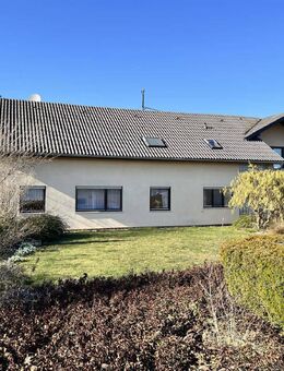 großes Zweifamilienhaus mit Nebengebäude und großem Grundstück direkt in der Natur - Boxberg (Baden-Württemberg)