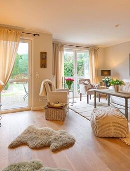 Leben am Niendorfer Hafen, zentral und strandnah - Timmendorfer Strand