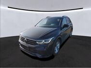 VW Tiguan, 2.0 TDI R-Line BlackStyle IQ Dig, Jahr 2021 - Hannover